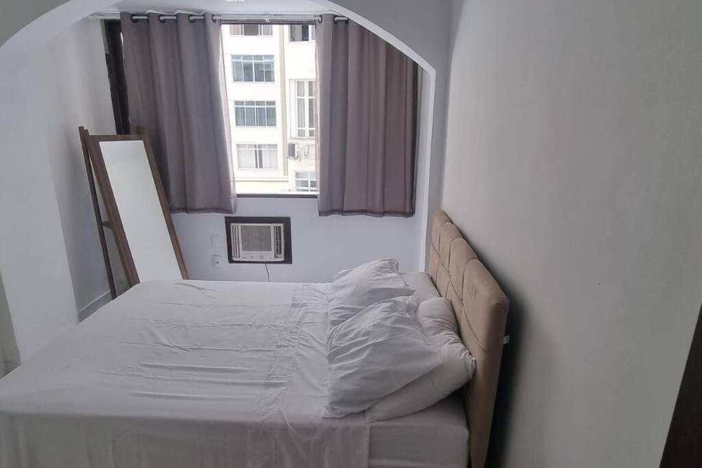 ריו דה ז'ניירו Quarto E Sala A Uma Quadra Da Praia Copacabana Posto 02 מראה חיצוני תמונה